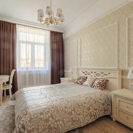 Victoria Apartment *
